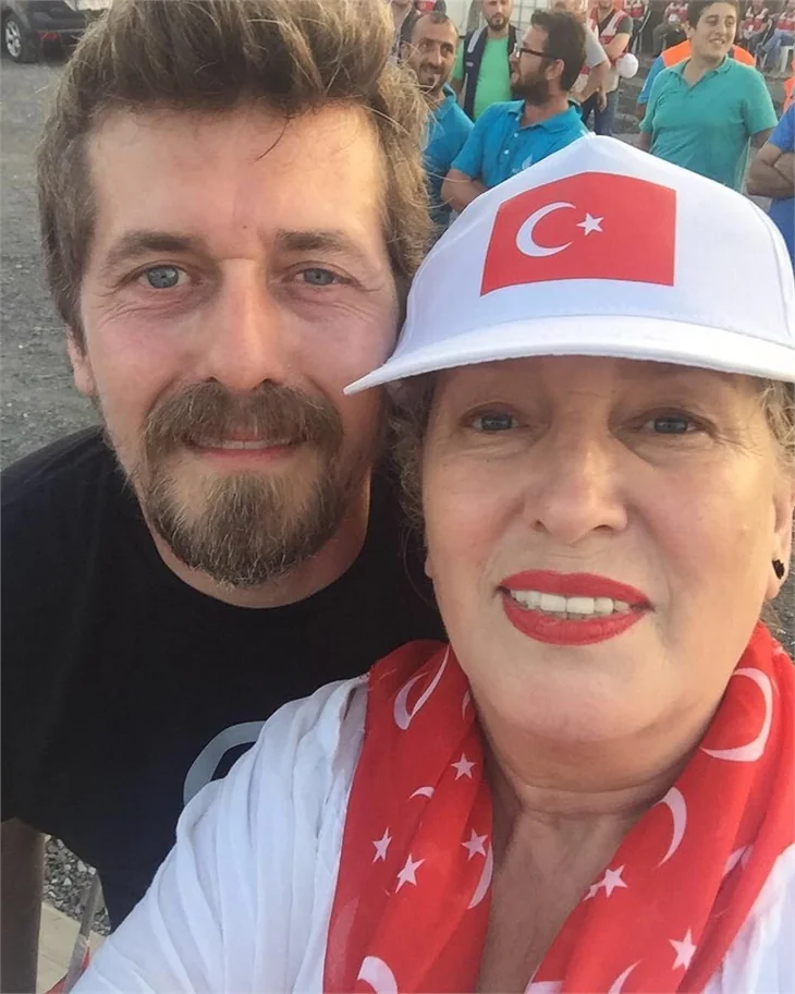 Ünlü isimler Yenikapı'ya akın etti!