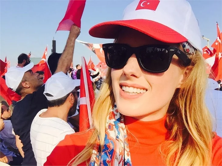 Ünlü isimler Yenikapı'ya akın etti!