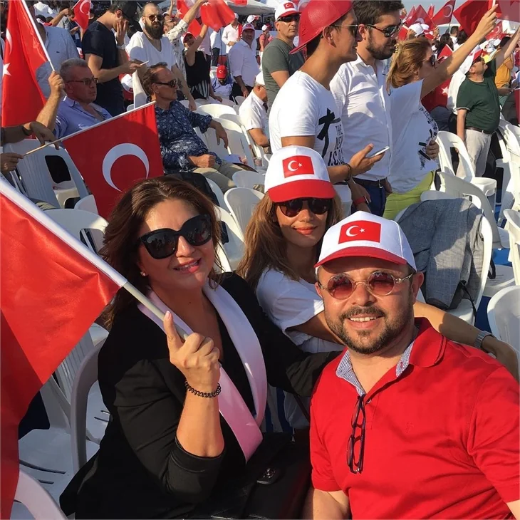 Ünlü isimler Yenikapı'ya akın etti!