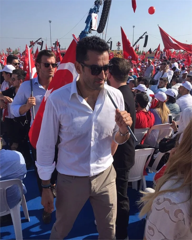 Ünlü isimler Yenikapı'ya akın etti!