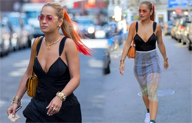 Rita Ora bluzunden vazgeçmiyor