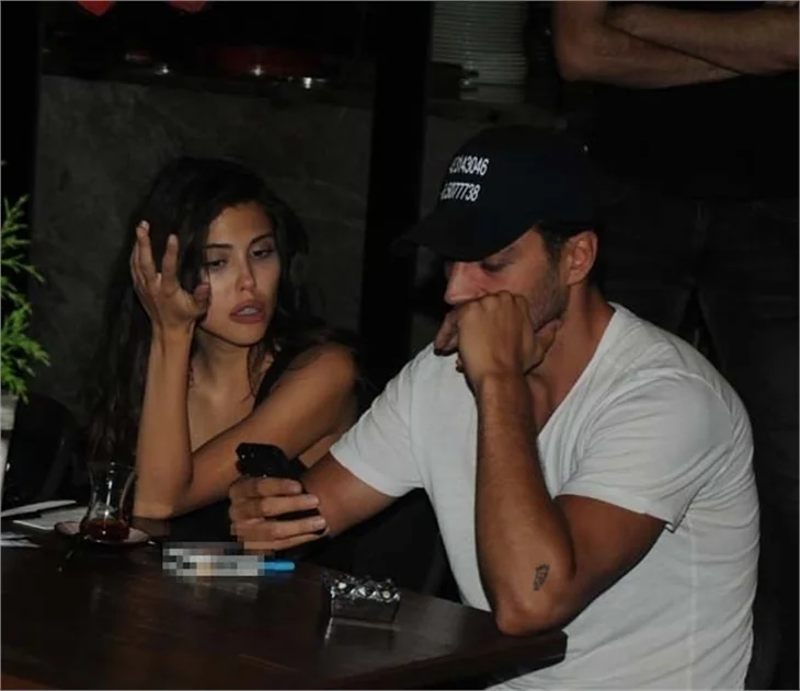 Dilara Aksüyek ve Ceyhun Mengiroğlu Nişantaşı'nda
