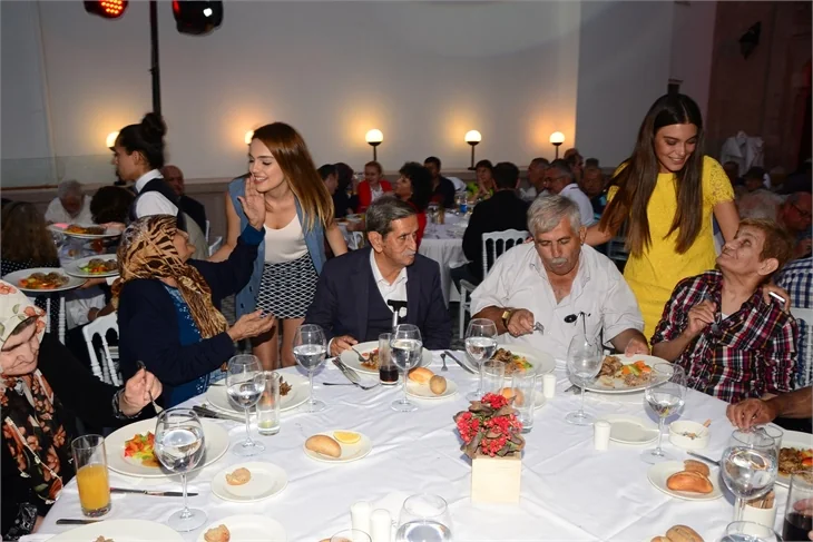 Mehmet Topal'dan moral yemeği!