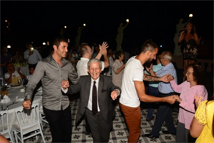 Mehmet Topal'dan moral yemeği!