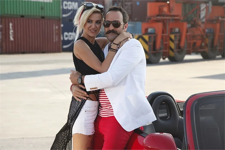 Çakallar Dans 4'ün 'Tavşan Zeynep'i Hande Katipoğlu