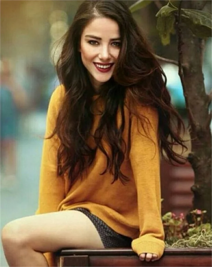 Özge Gürel'in yeni dizideki partneri belli oldu