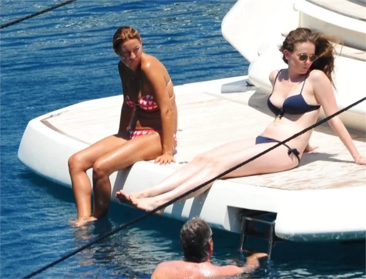 Pınar Altuğ Bodrum tatilinde