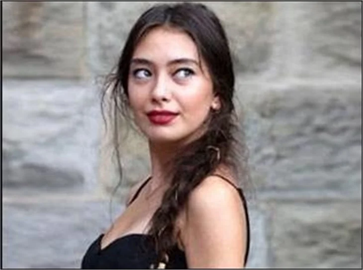 Ünlü çiftlerin eski halleri!