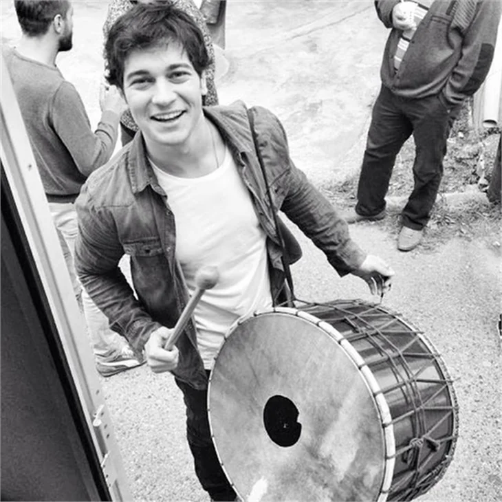 Çağatay Ulusoy'un yeni imajı!