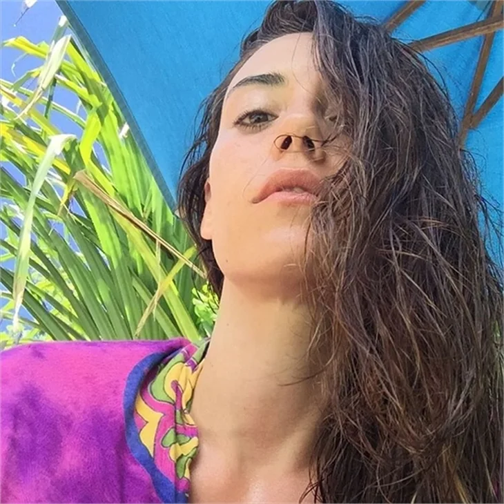 Cansu Dere'nin dönüşü!