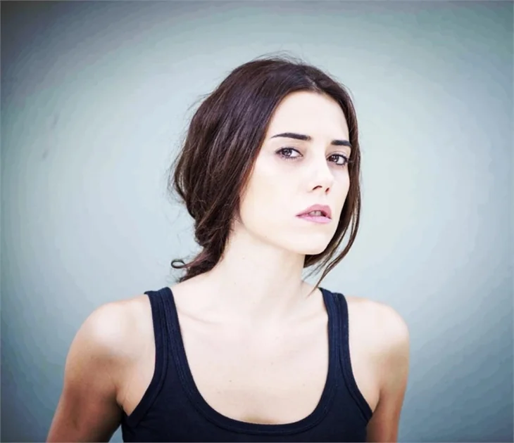 Cansu Dere'nin dönüşü!