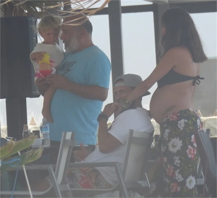 İlker Kızmaz ve eşi Aslı Kızmaz tatilde