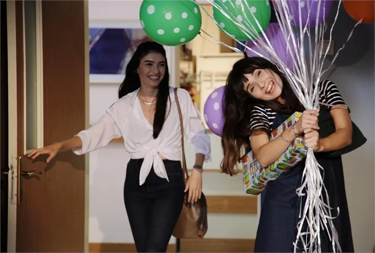 Yüksek Sosyete'de 9. yeni bölüm fotoğrafları