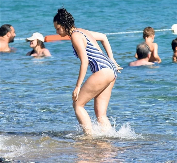 Hande Doğandemir'den sınırları zorlayan paylaşım