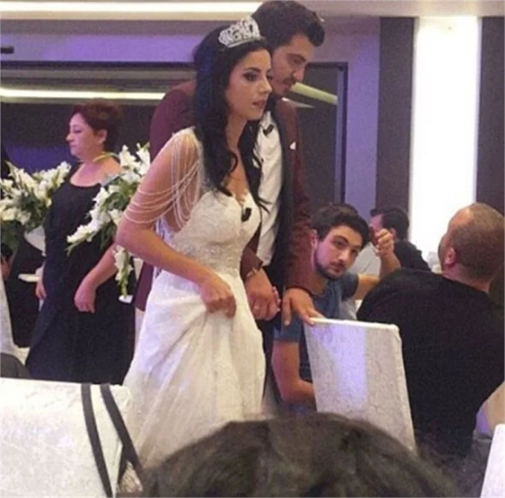 'Kısmetse Olur'un yıldızları evlendi!
