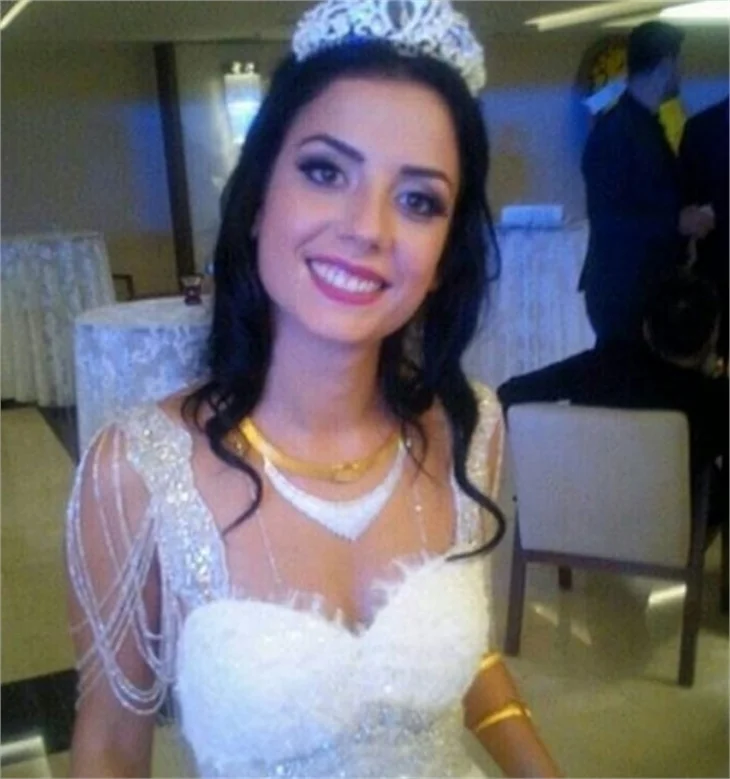 'Kısmetse Olur'un yıldızları evlendi!