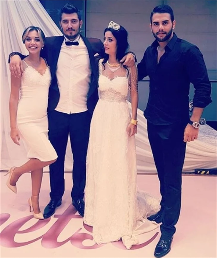 'Kısmetse Olur'un yıldızları evlendi!