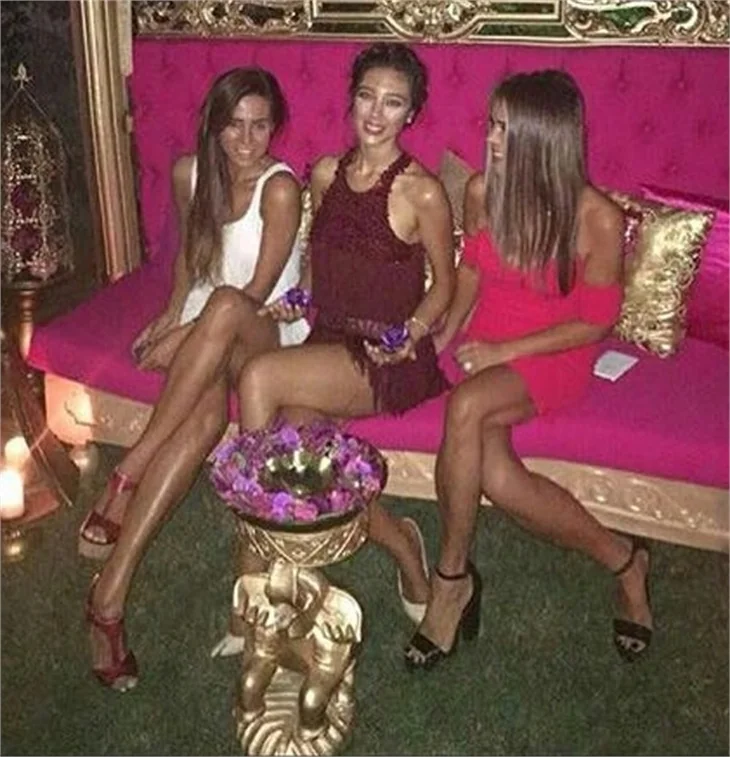 Berkay ile evlilik hazırlığı yapan Özlem Katipoğlu kına yaktı!