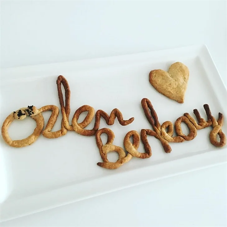 Berkay ile evlilik hazırlığı yapan Özlem Katipoğlu kına yaktı!