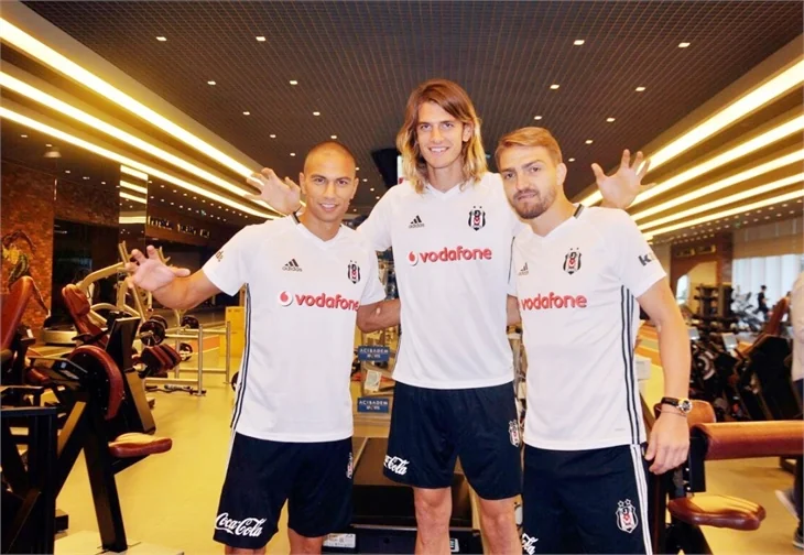 3 büyüklerde son gün transferleri