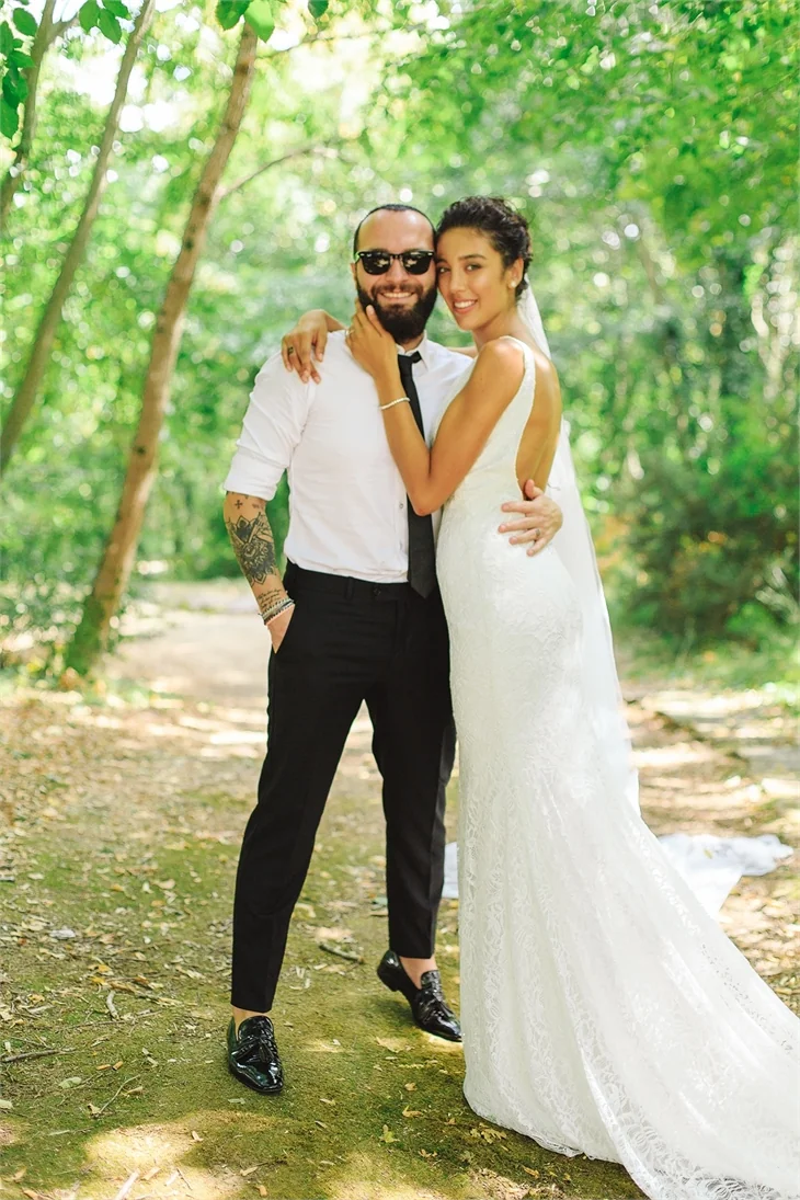 Berkay nikahtan çıktı, konsere gitti!