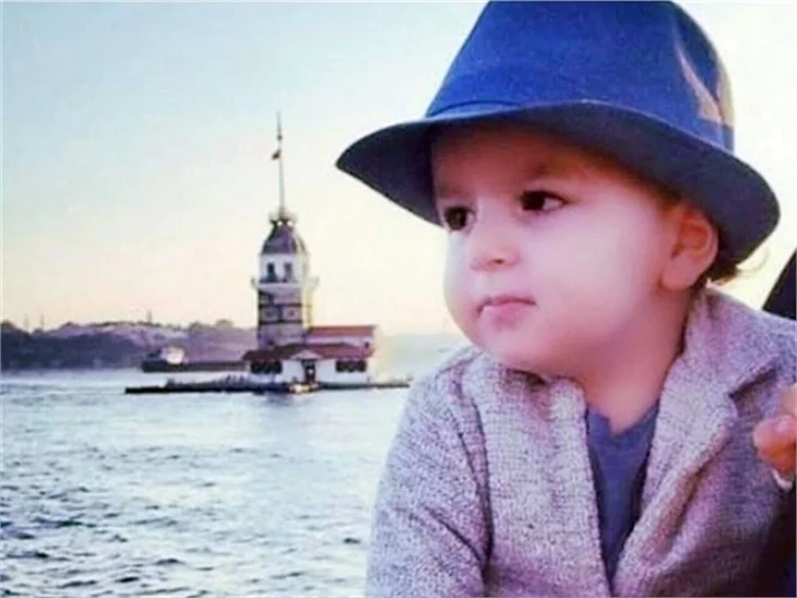 Necati Şaşmaz'ın oğlu kocaman oldu