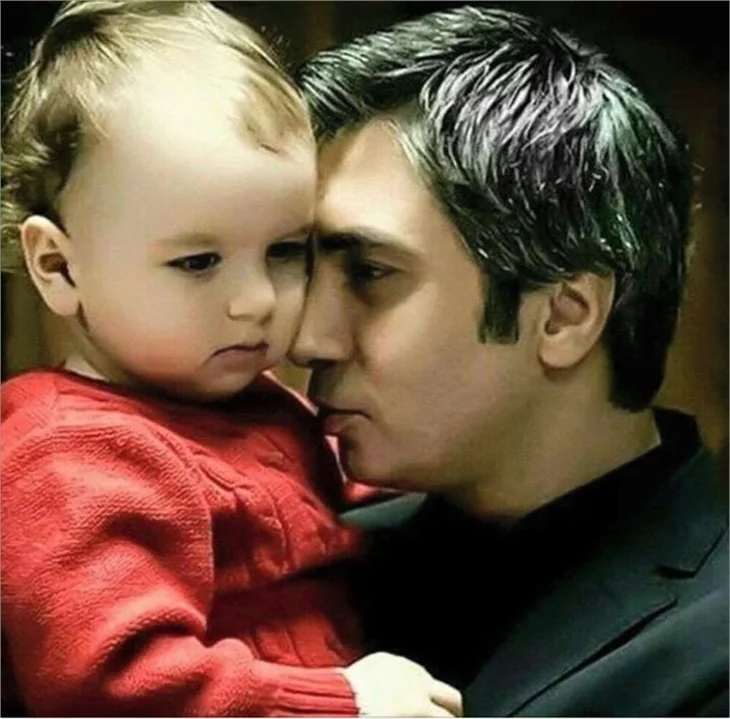 Necati Şaşmaz'ın oğlu kocaman oldu