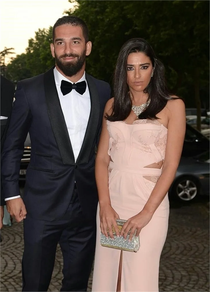 Arda Turan ve Aslıhan Doğan çifti ayrıldı!