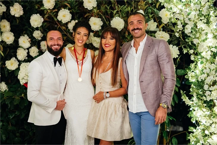 Berkay'ın düğününde ünlüler geçidi
