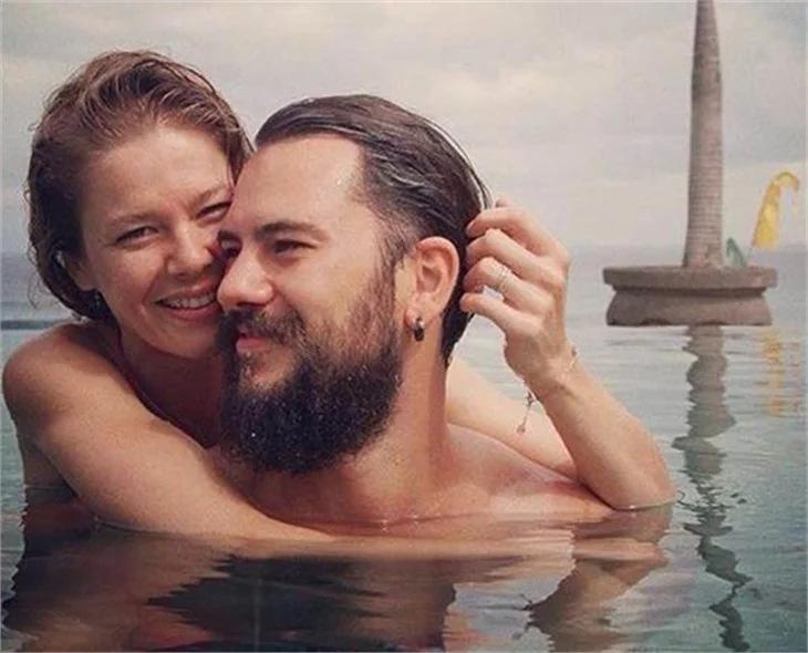 Burcu Biricik: Bizimkisi ilk görüşte aşk değil!