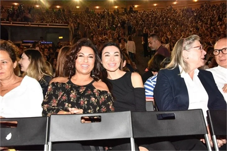 Tarkan konserine ünlü akını!