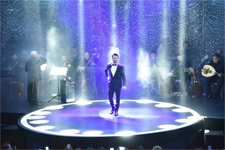 Tarkan konserine ünlü akını!