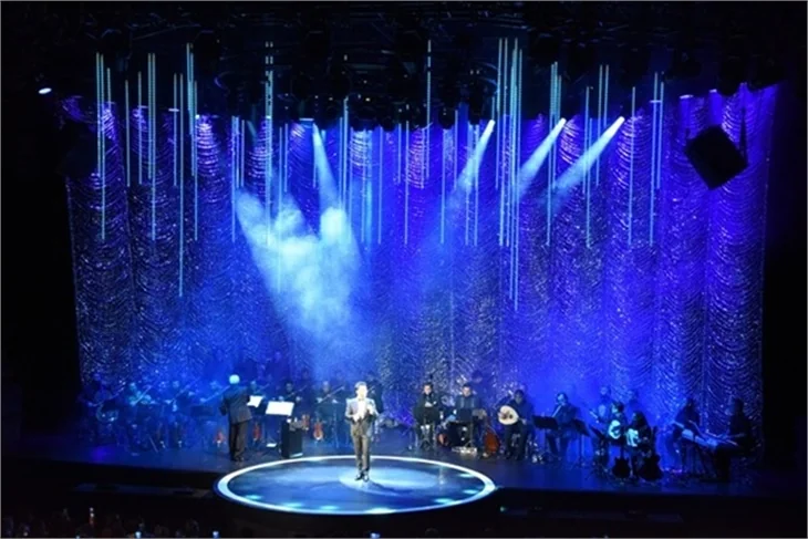 Tarkan konserine ünlü akını!