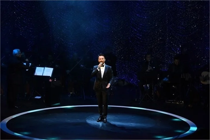 Tarkan konserine ünlü akını!