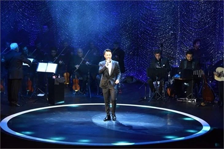 Tarkan konserine ünlü akını!