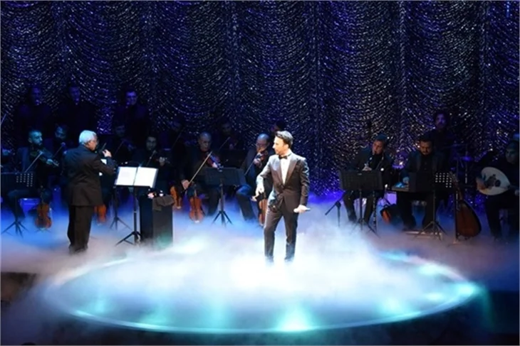 Tarkan konserine ünlü akını!