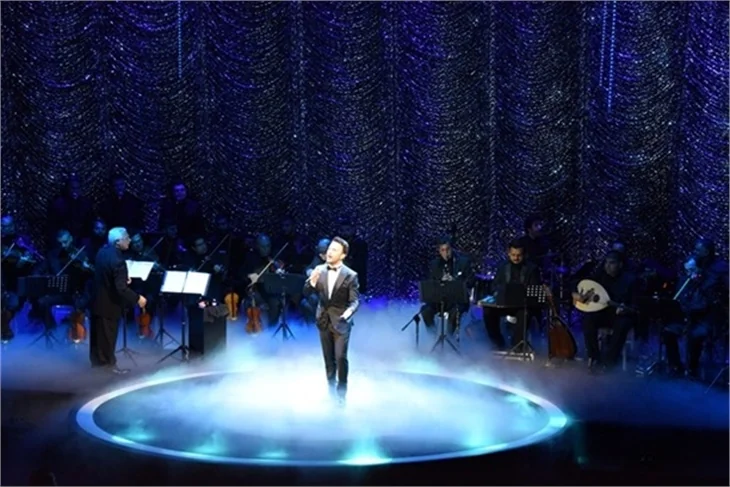 Tarkan konserine ünlü akını!