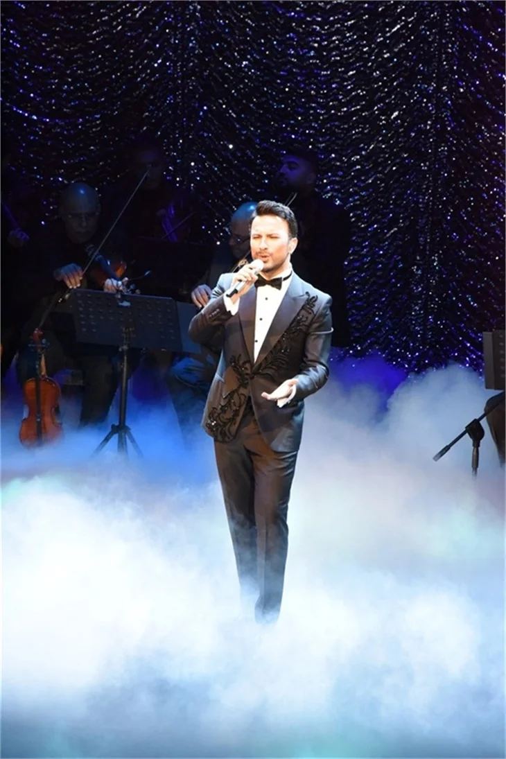 Tarkan konserine ünlü akını!