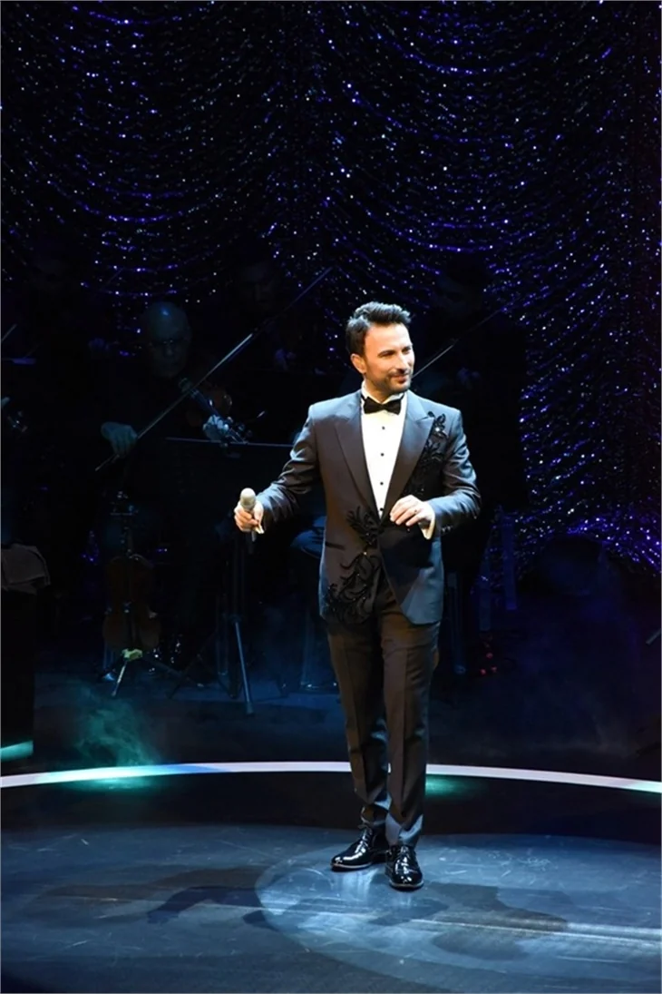 Tarkan konserine ünlü akını!