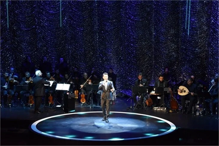 Tarkan konserine ünlü akını!