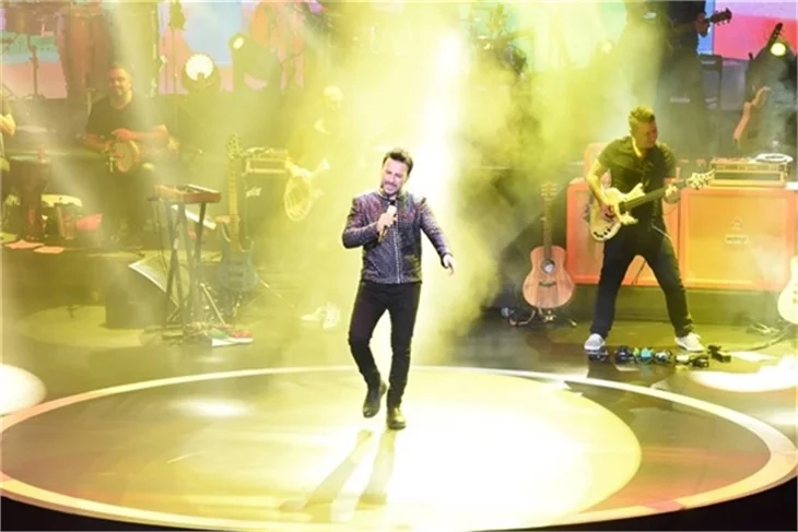 Tarkan konserine ünlü akını!