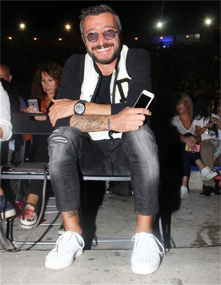 Tarkan konserine ünlü akını!