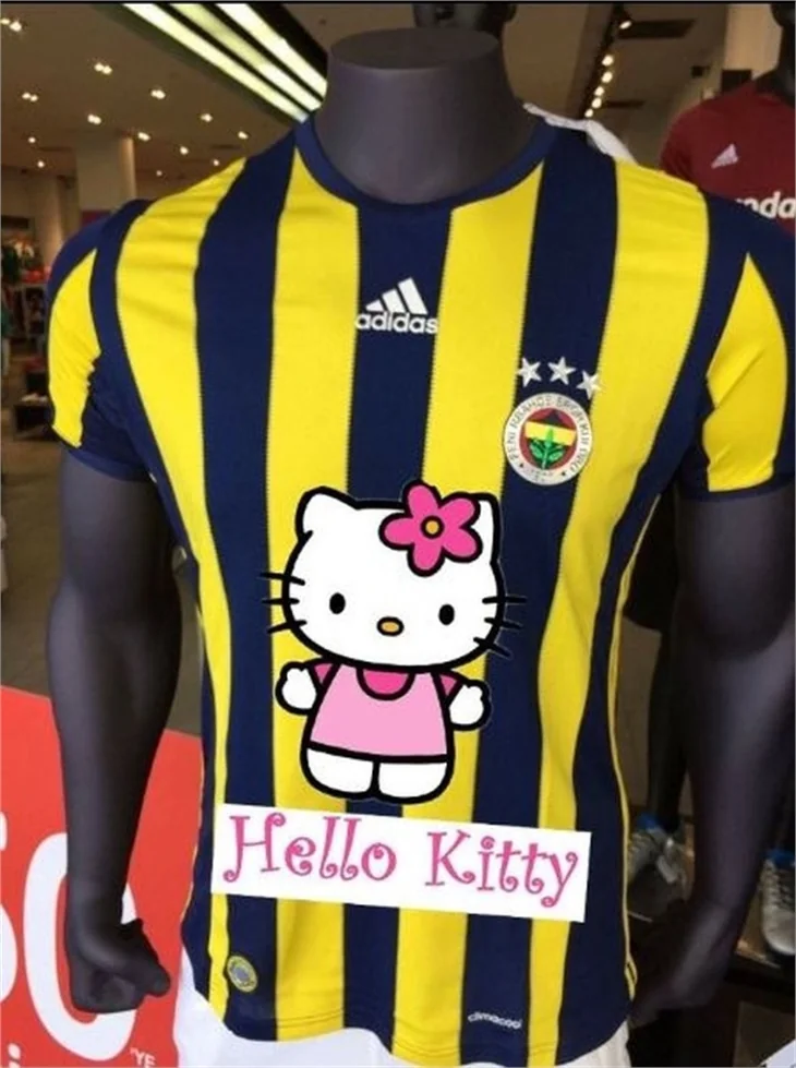 Hello Kitty Fenerbahçe'ye sponsor oldu sosyal medya yıkıldı!