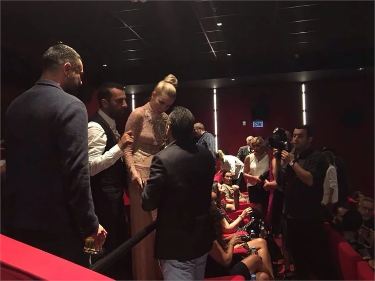'El Değmemiş Aşk' filminin galası yapıldı!