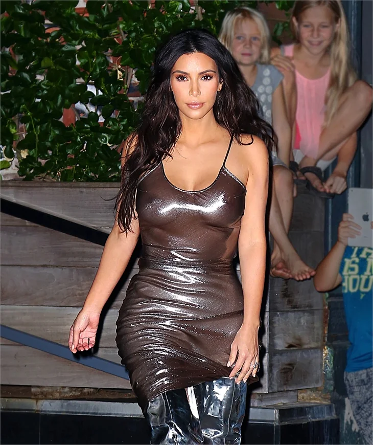 Kim Kardashian'ın olay şeffaflığı!