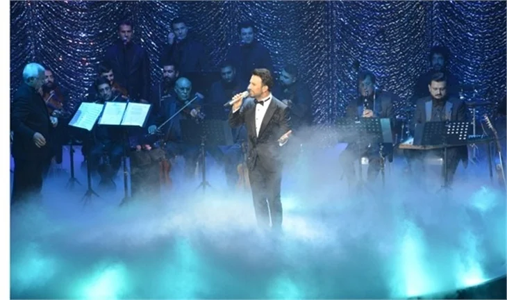 Tarkan konserine ünlü akını!