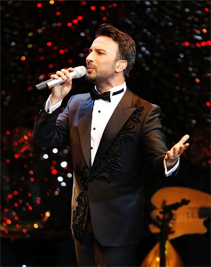 Tarkan konserine ünlü akını!
