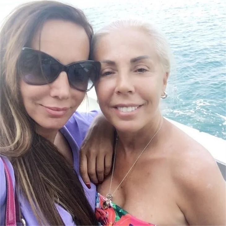 58'lik Semiha Yankı'dan bikinili pozlar