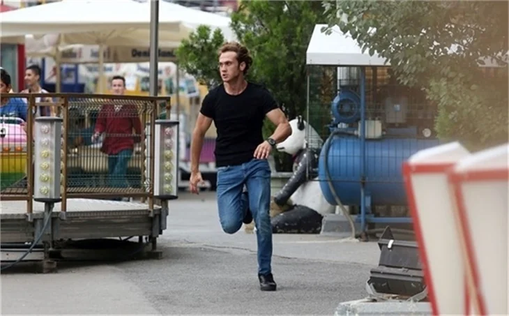 Çağatay Ulusoy ve Aras Bulut İynemli 'İçerde' dizisini anlattı
