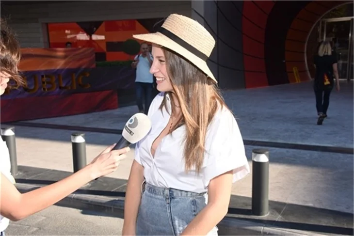 Serenay Sarıkaya: Nejat’la elektriğimiz tuttu!